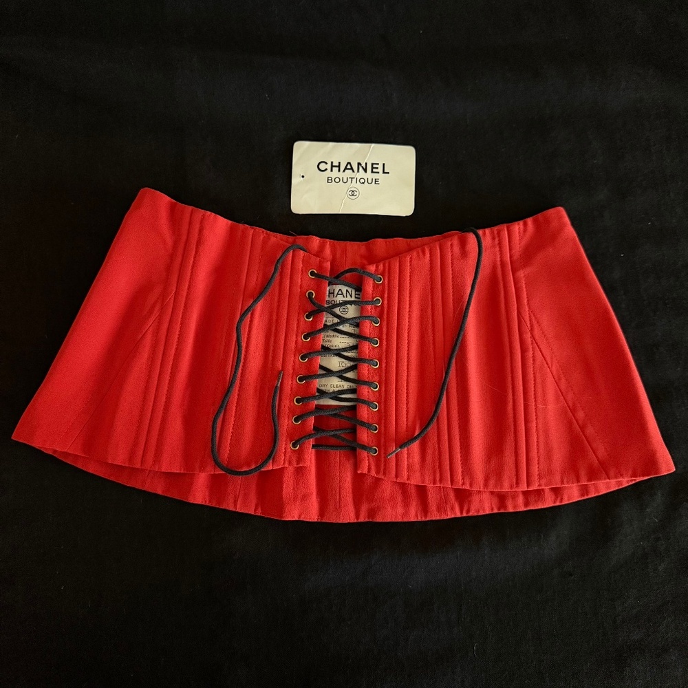 Rare vintage Chanel Spring/ Summer 1994 runway low-waist / hip corset.